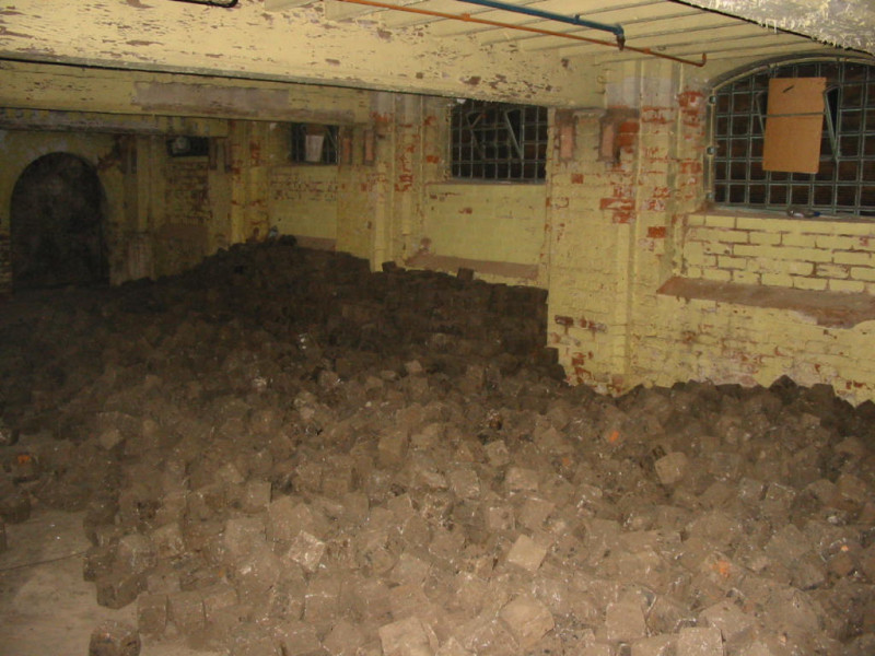 A photo of 'Atkins factory interior June 2008' by Hinckley and Bosworth Borough Council